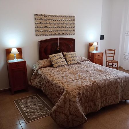 Casafigus La Terrazza Narbolia Villa Exteriör bild